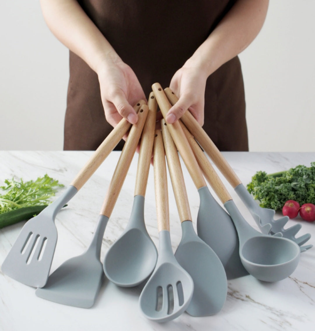 Kitchen Utensils 12 Piece Silicone with Holder - Mint