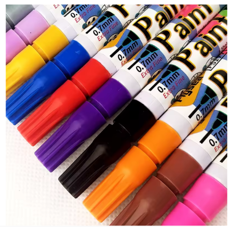 12 Colour Oil Based Permanent Paint Markers 0.7mm Tip